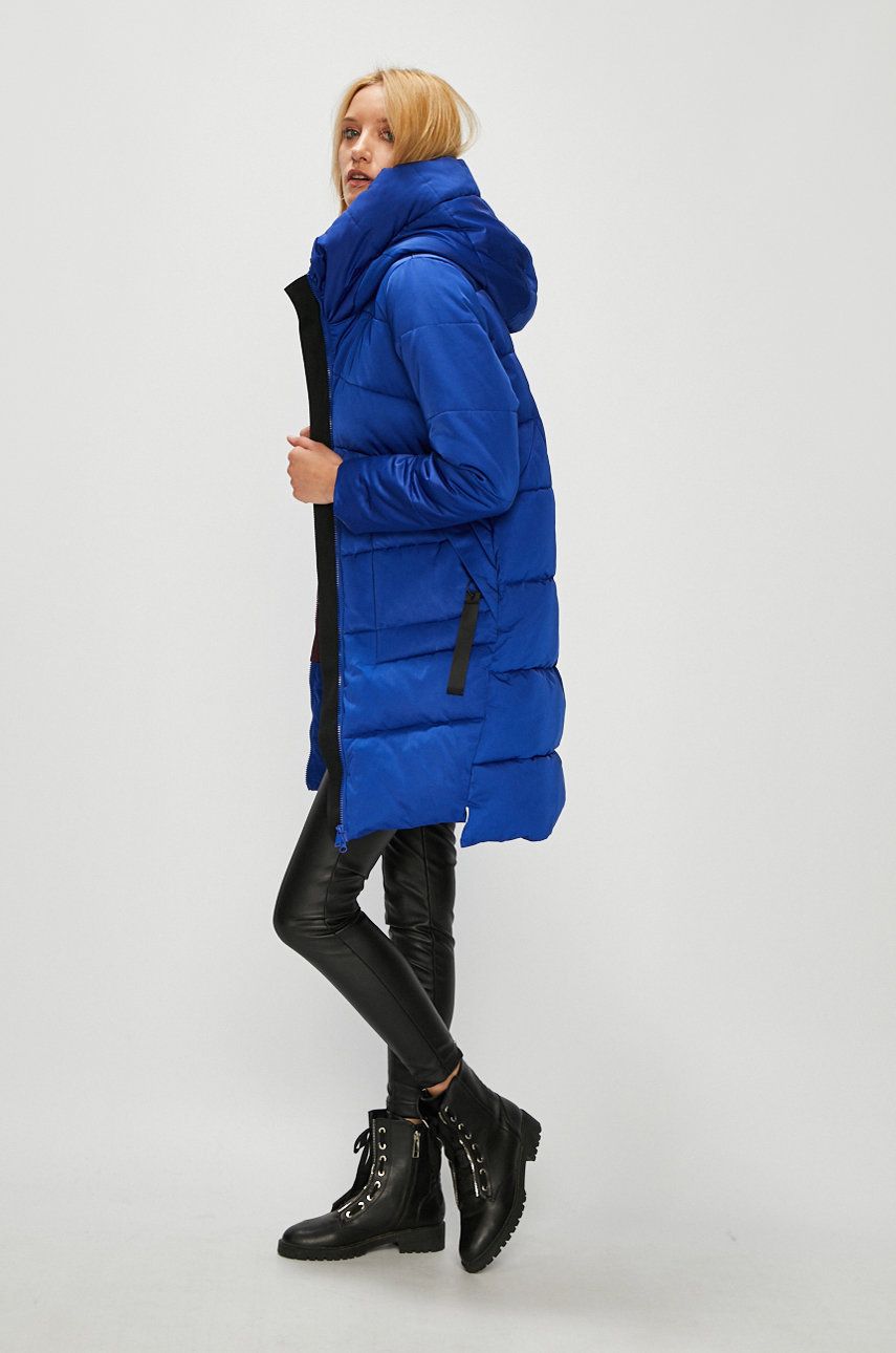 Płaszcz damski niebieski ocieplany pikowany MEDICINE Everyday Therapy
